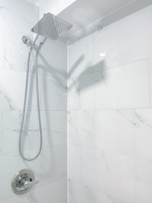 Luxurious Room Near Laguardia & Jfk نيو يورك المظهر الخارجي الصورة